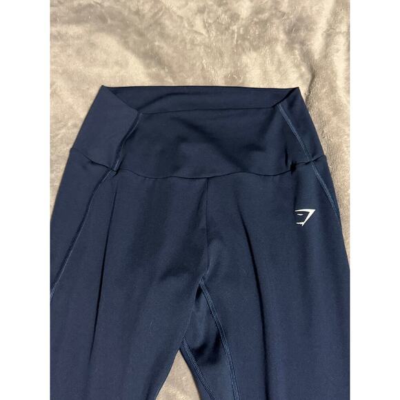 Gymshark Activewear Women Size XS/S Navy‎ Blue Athletic Sporty Neutral Trendy - Picture 2 of 7